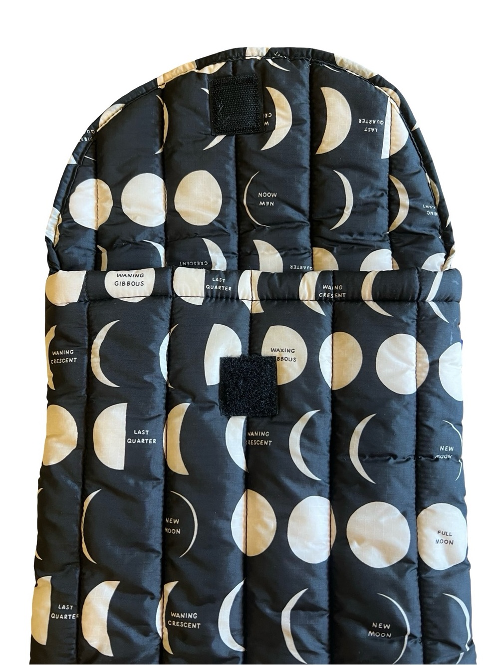BAGGU Puffy Moon Phases Black Quilted Laptop Sleeve Celestial Waning Crescent - Picture 2 of 9